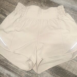 Lululemon HR Hotty hot shorts! 2.5 inch, size 2, color: Mojave Tan